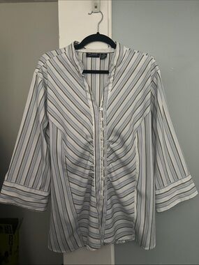 MILEAGE Blue & White Striped Button-Front Shirt